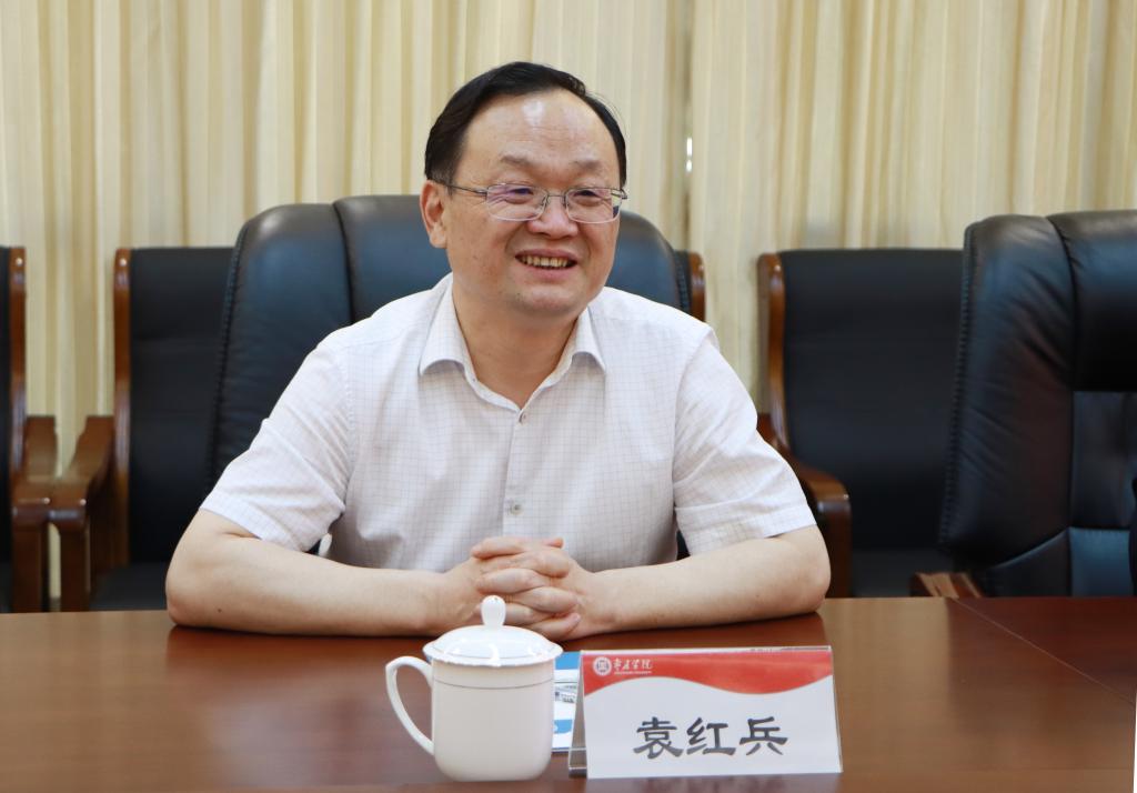 20240507菏泽技师学院来我校考察交流 (3).jpg