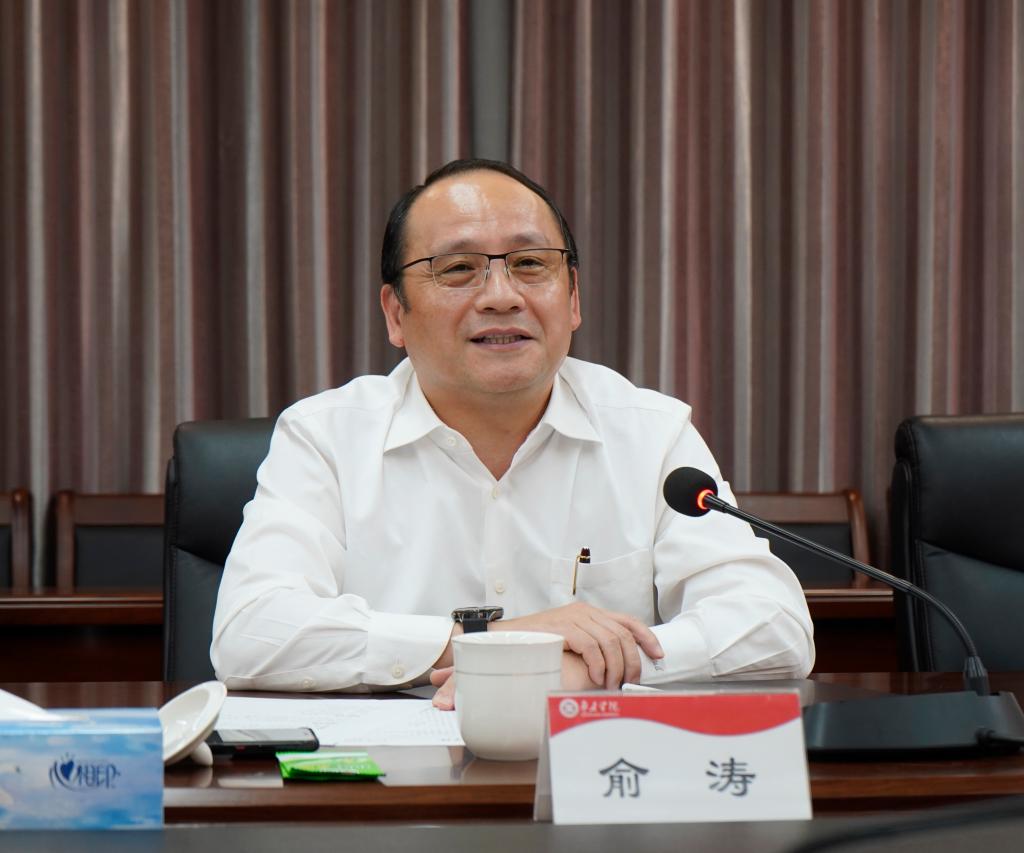 20241015上海工程技术大学304am永利集团官网战略合作签约仪式4.jpg